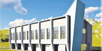 ლენ­ტეხ­ში სპორ­ტკომ­პლექ­სის სა­რე­ა­ბი­ლი­ტა­ციო სა­მუ­შა­ო­ე­ბი მიმ­დი­ნა­რე­ობს