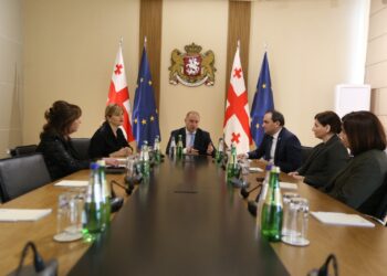 ერთიანი ეროვნული გამოცდების ფარგლებში აბიტურიენტებს პროფესიულ საგანმანათლებლო პროგრამებზე რეგისტრაციის შესაძლებლობაც ექნებათ